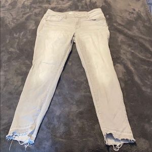 Old Navy Super Skinny Ankle Cut Jeans